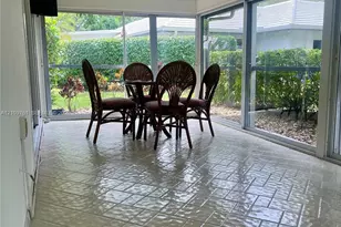 807 E Cypress Ln, Pompano Beach, FL 33069 - Photo 29
