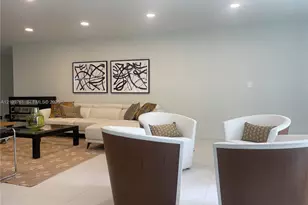 807 E Cypress Ln, Pompano Beach, FL 33069 - Photo 5