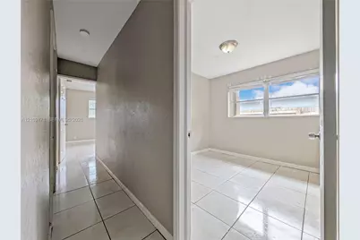 409 NW 18th Ave, Fort Lauderdale, FL 33311 - Photo 11