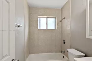 409 NW 18th Ave, Fort Lauderdale, FL 33311 - Photo 21