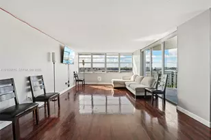 18011 Biscayne Blvd, Aventura, FL 33160 - Photo 7