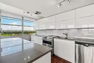 18011 Biscayne Blvd, Aventura, FL 33160 - Photo 11
