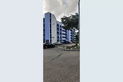 9440 Fontainebleau Blvd #312, Miami, FL 33172 - Photo 5