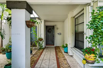 9123 SW 117th Ct, Miami, FL 33186 - Photo 5