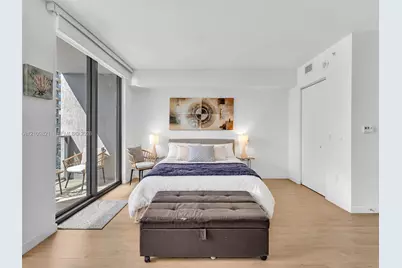 31 SE 6th St #2103, Miami, FL 33131 - Photo 7