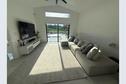 2203 SW 173rd Ave, Miramar, FL 33029 - Photo 21