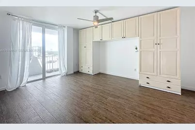 7133 Bay Dr #705, Miami Beach, FL 33141 - Photo 7