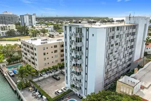 7133 Bay Dr, Miami Beach, FL 33141 - Photo 33
