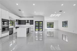 1205 Wallace St, Coral Gables, FL 33134 - Photo 13