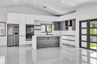 1205 Wallace St, Coral Gables, FL 33134 - Photo 11