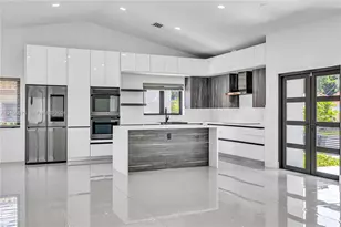 1205 Wallace St, Coral Gables, FL 33134 - Photo 11