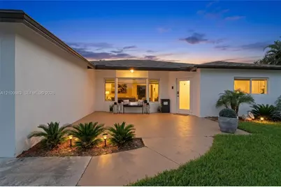 751 SW 54th Ave, Margate, FL 33068 - Photo 1
