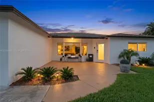 751 SW 54th Ave, Margate, FL 33068 - Photo 1