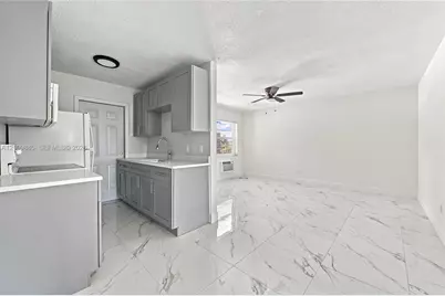 1921 SW 69th Ave #209, Pembroke Pines, FL 33023 - Photo 13