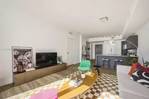 1080 Brickell Ave, Miami, FL 33131 - Photo 9