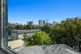 1620 NW 18th St, Miami, FL 33125 - Photo 13