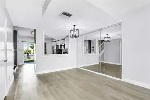 9807 NW 57th Manor, Coral Springs, FL 33076 - Photo 7