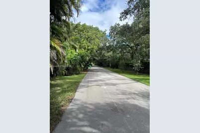 9300 SW 61st, Pinecrest, FL 33156 - Photo 1