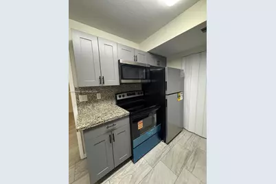 8737 NW 39th St #8737, Sunrise, FL 33351 - Photo 3