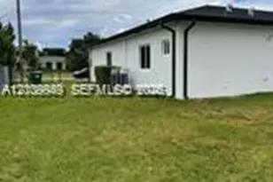 12090 SW 213th St, Miami, FL 33177 - Photo 9