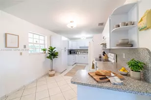 19503 SW 114th Pl, Miami, FL 33157 - Photo 7