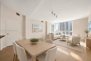 300 S Biscayne Blvd, Miami, FL 33131 - Photo 5