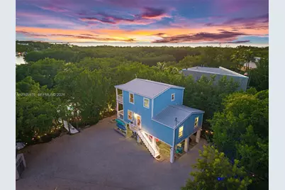 43 Waterways Dr, Key Largo, FL 33037 - Photo 1