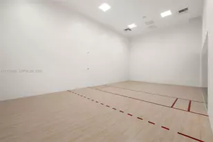 225 N Miami Ave, Miami, FL 33128 - Photo 25