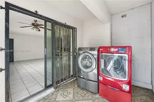 13946 NE 4th Ave C B, Miami, FL 33161 - Photo 7