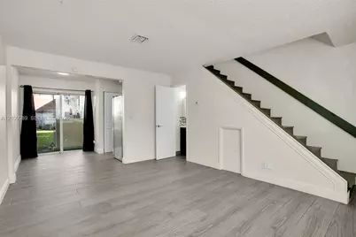 6625 Winfield Blvd #4-D, Margate, FL 33063 - Photo 5