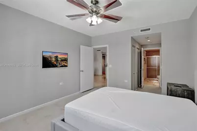 801 Brickell Key Blvd #808, Miami, FL 33131 - Photo 13