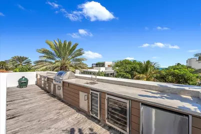 7830 Atlantic Way, Miami Beach, FL 33141 - Photo 37