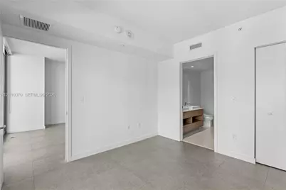 1300 S Miami Ave #2911, Miami, FL 33130 - Photo 13