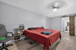 1403 SW 110th Way, Davie, FL 33324 - Photo 29