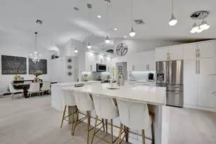 2064 Island Cir, Weston, FL 33326 - Photo 29