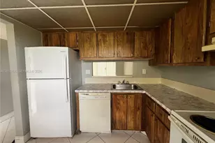 3101 NW 47th Terrace, Lauderdale Lakes, FL 33319 - Photo 7