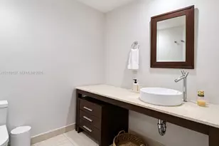 465 Brickell Ave, Miami, FL 33131 - Photo 15
