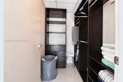 465 Brickell Ave #4604, Miami, FL 33131 - Photo 9