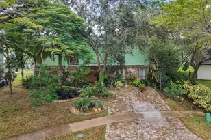 10164 SW 52nd St, Cooper City, FL 33328 - Photo 1