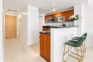 244 Biscayne Blvd, Miami, FL 33132 - Photo 7