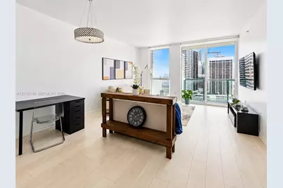 244 Biscayne Blvd #2405, Miami, FL 33132 - Photo 3
