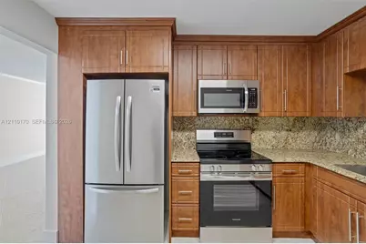 2851 NE 183rd St #309E, Aventura, FL 33160 - Photo 5