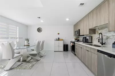 26122 SW 145th Ct #26122, Homestead, FL 33032 - Photo 5
