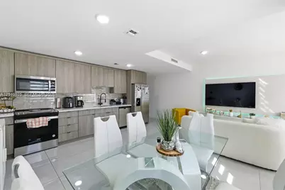 26122 SW 145th Ct #26122, Homestead, FL 33032 - Photo 9