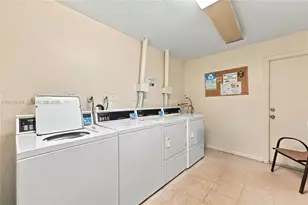 4132 NW 88th Ave, Coral Springs, FL 33065 - Photo 25