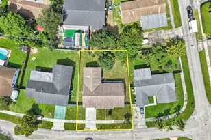 10741 SW 165th St, Miami, FL 33157 - Photo 3