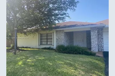 11540 SW 96th Terrace, Miami, FL 33176 - Photo 1