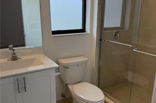 21000 NE 2nd Ct, Miami, FL 33179 - Photo 25