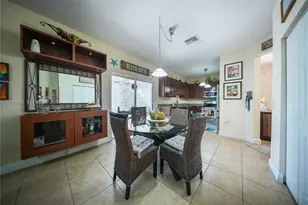 3076 SE 4th Ct, Homestead, FL 33033 - Photo 7