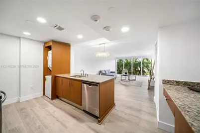 10275 Collins Ave #224, Bal Harbour, FL 33154 - Photo 5